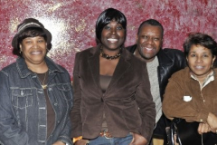 haiti-fundraiser-at-club-mentors100221-04
