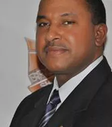 Edwin Cooper Edwin Cooper